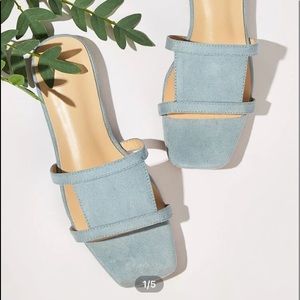 Minimalist CutOut Slide beautiful Sandals NWOT NEW